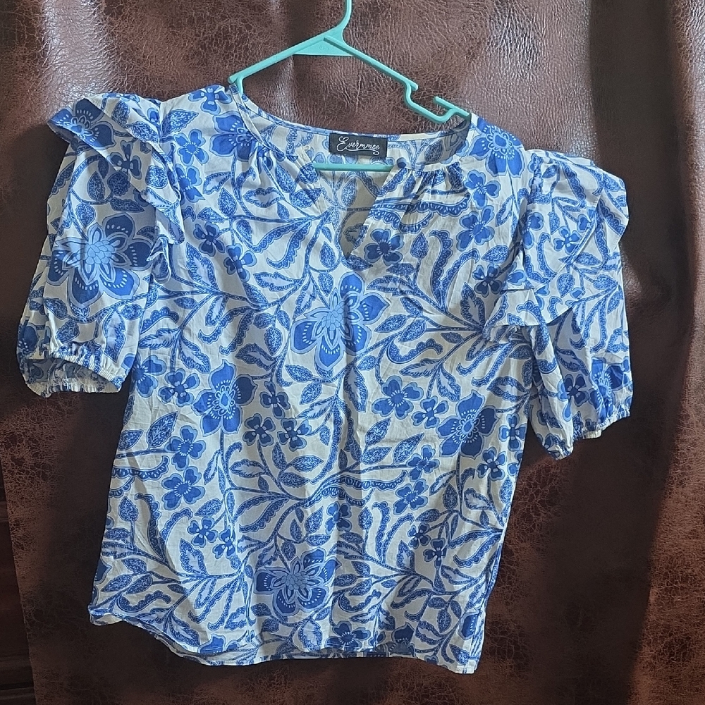 Blue and White Floral Blouse with Ruffled Sleeves